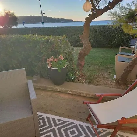 Charmant Bord De Mer Avec Grande Terrasse アンダイエ